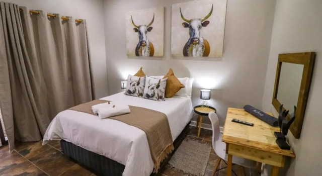 The Honeycomb, Buchen Sie Hotel Kimberley Nordkap