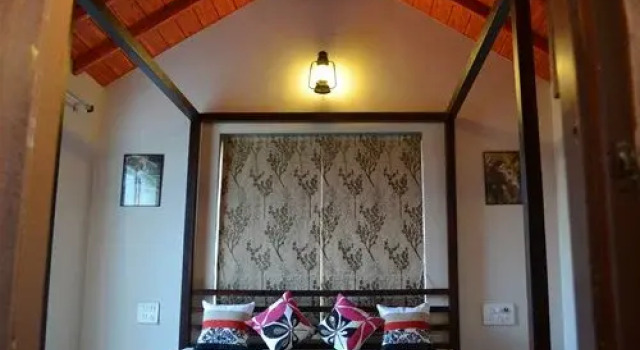 Lion's Den Gir, Varaa Hotelli Dudhada Gujarat