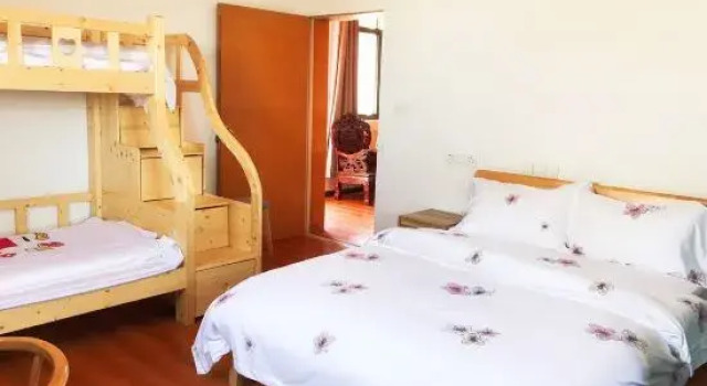 Семейный люкс YiJiang ChunShe Guesthouse