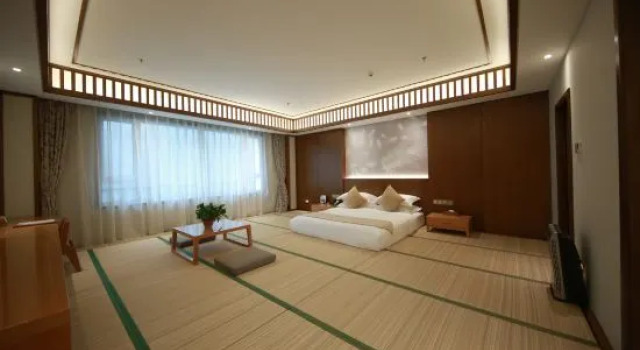 Suite Deluxe Huazhong Holiday Hotel