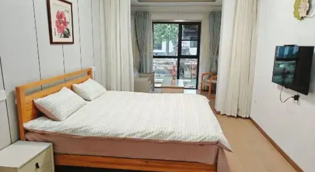 Tongli Flower Hotel