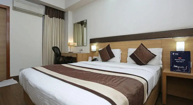 OYO 11326 Hotel Camria