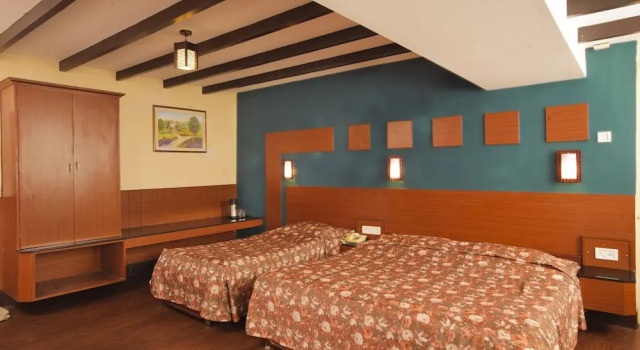 Четырёхместный семейный номер Standard Hotel Jai