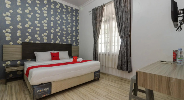 RedDoorz @ Pantai Panjang Bengkulu, Book Hotel Bengkulu 