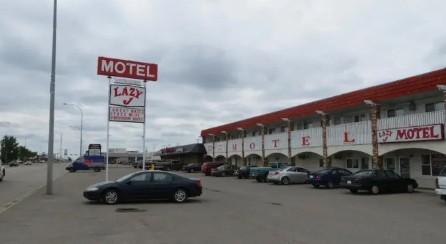 Lazy J Motel, Varaa Motelli Claresholm Southern Alberta