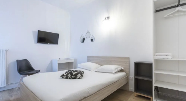 Coeur Urbain Bedrooms - Centre Gare, Забронировать Отель Монпелье Hérault, рядом с Торговая палата Hôtel Saint-Côme