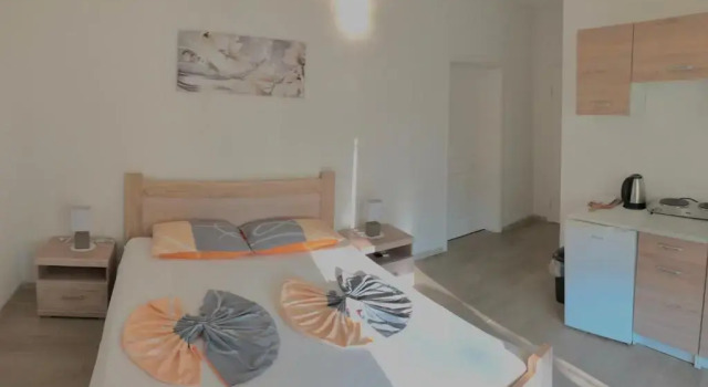 Апартаменты с балконом Apartments Lj