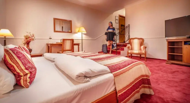 Люкс Hotel Capital with private wellness