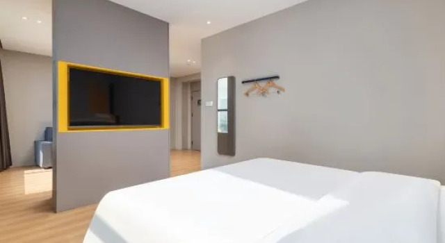 Люкс Deluxe 7 Days Inn·Liupanshui Panxian County Hongguo Yingbin Avenue
