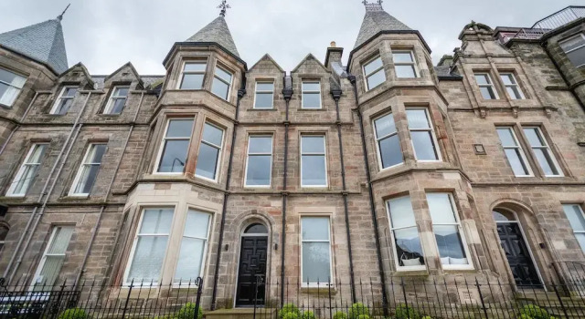 Luxury Penthouse on The Scores, Забронировать Отель Отели Сент-Андрус 4 звезды, рядом с St Andrews Cathedral, 4*