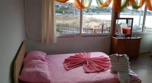 Четырёхместный номер Standard с видом на море Yona Motel