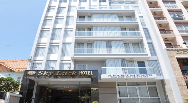 Sky Luck Hotel