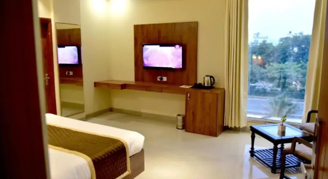 Люкс Hotel Aarna