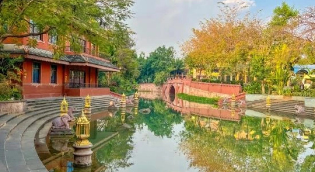 Jinghong Jianye Village Hotel, Prenota Hotel Hotel a Yunnan con piscina, Piscina