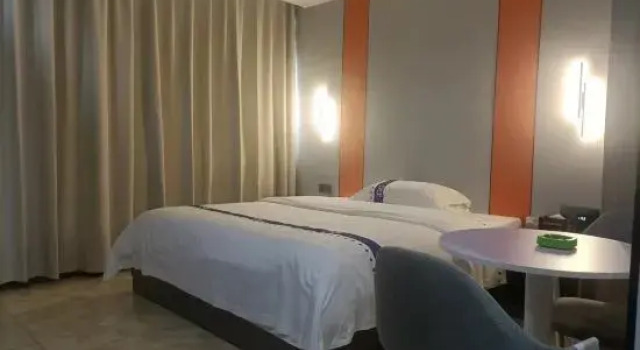 Номер Standard Yizhisi Theme Hotel