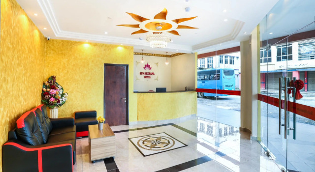 OYO 89387 Sun Keerana Hotel, Забронировать Отель Кланг 