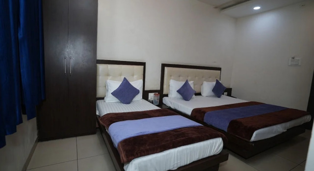 Трёхместный номер Standard Hotel Shreeji Palace