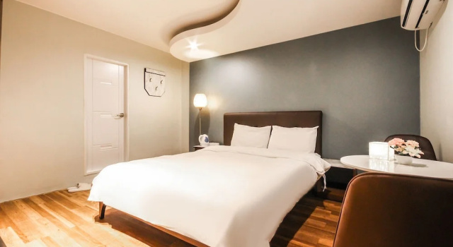 Номер Premier Awesome Hotel