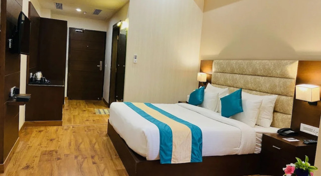 Номер Premier Sterling Mantra Haridwar