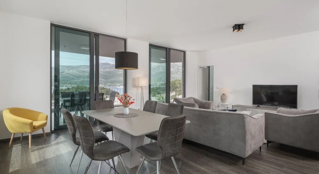 Апартаменты Deluxe с 3 комнатами с видом на море Korcula Hill