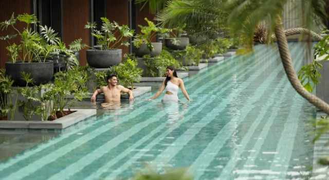 Habitación doble Estándar con vista a la piscina Padma Hotel Semarang