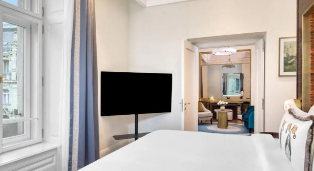 Двухместный люкс c 1 комнатой с видом на город Matild Palace, a Luxury Collection Hotel
