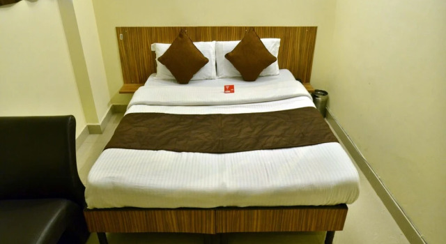 OYO 8424 Hotel Sunflower, Book Hotel Hoteller i Chandigarh Region med parkering, Parkering