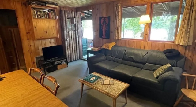 Greens Limit 6 2 Bedroom Cottage by RedAwning, Book Feriehus Sebago Maine