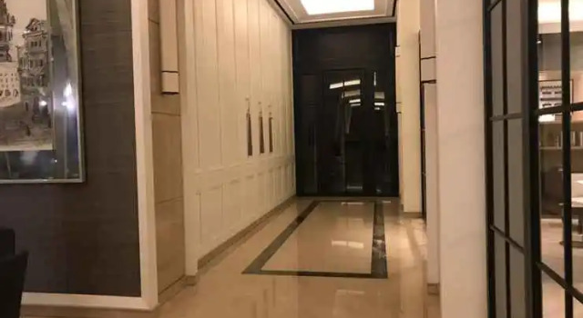 Luxury LaRiz Mansion Condominium