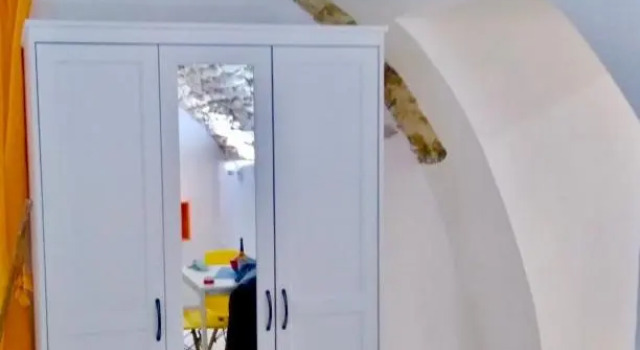 Коттедж c 1 комнатой Rocky House