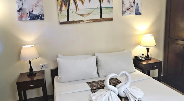 Номер Deluxe Sea Garden Resort Iloilo