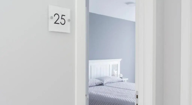 Трёхместный номер Standard Hotel Mica