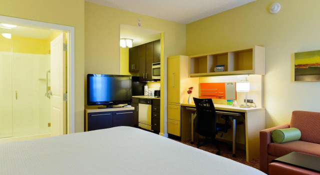 Двухместная студия TownePlace Suites by Marriott Frederick