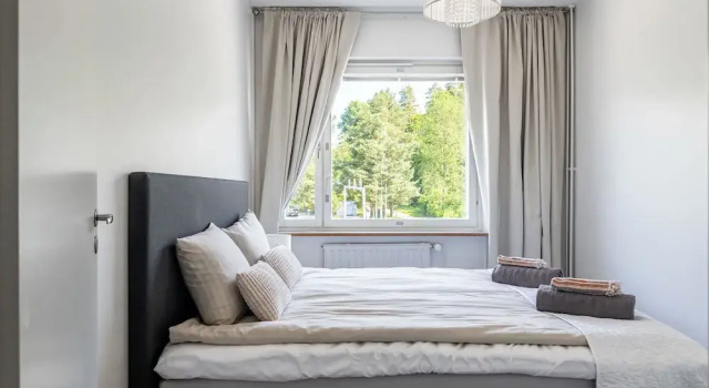Апартаменты Comfort Apartments near Downtown & Sports Center with Free Parking