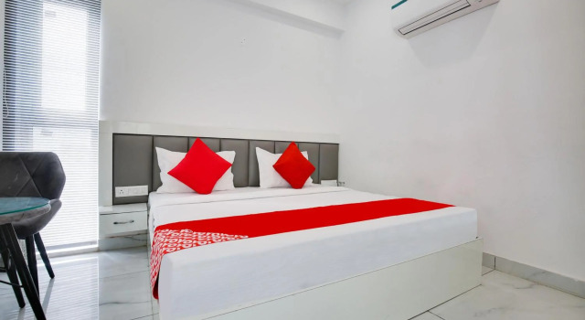 OYO Flagship 80590 Sky White House, Rezervovat Hotel Hotely v Punjab s parkováním, Parkování