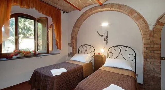 Agriturismo San Carlo, Book Hotel Hotels in Pomarance with a Pool, Swimming Pool