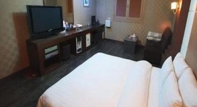 Lexy Hotel