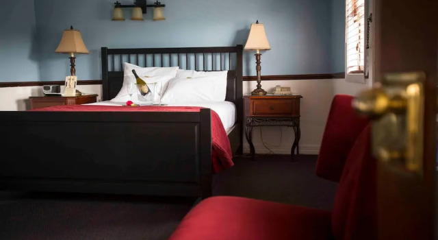 Номер Standard Delta King Hotel