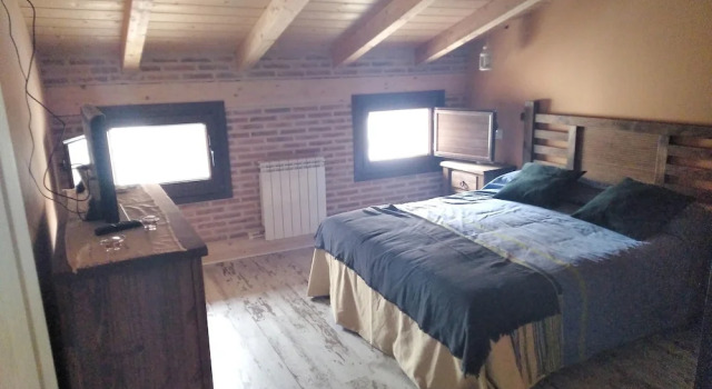 House With 3 Bedrooms in Alaejos, With Enclosed Garden and Wifi, Забронировать Отель Отели Кастилия и Леона с парковкой, Парковка