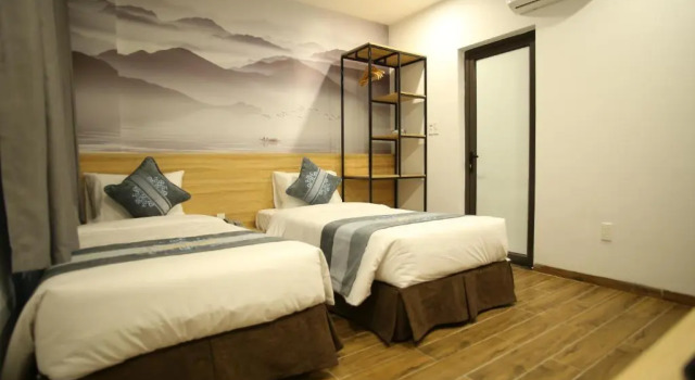 Двухместный номер Standard KingSales Hotel