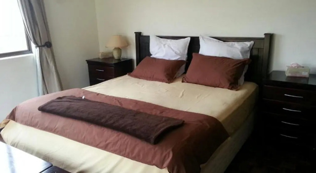 Durban Holiday House, Забронировать Отель Отели Дурбана 3 звезды, рядом с Beachwood Golf Club, 3*