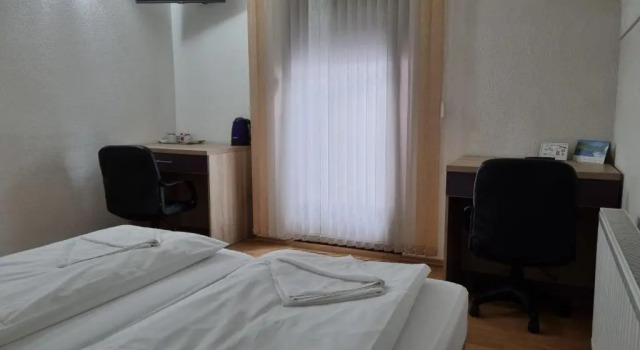 Двухместный номер Standard с балконом и с видом на реку City Bridge Guest House