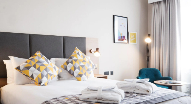 Двухместный номер Executive Holiday Inn Farnborough by IHG