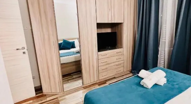 Gegix's House Rho