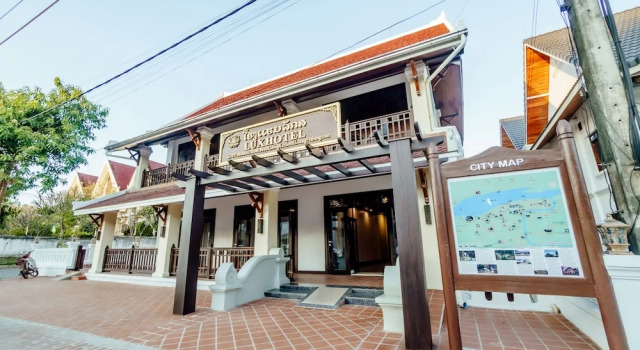 Lux hotel Luang Prabang, Varaa Hotelli Hotellit Luang Prabang uima-altaalla, Uima-allas