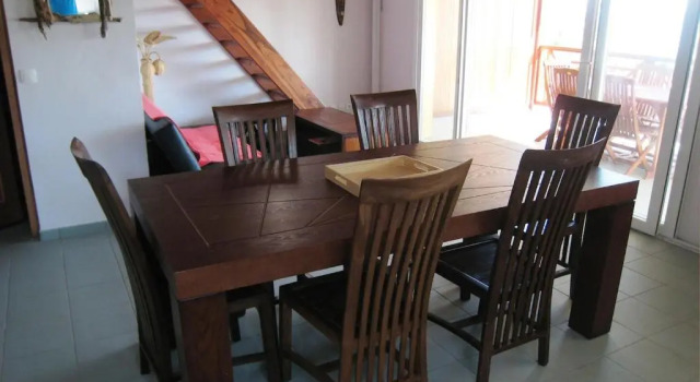 Cottage Coco DIles