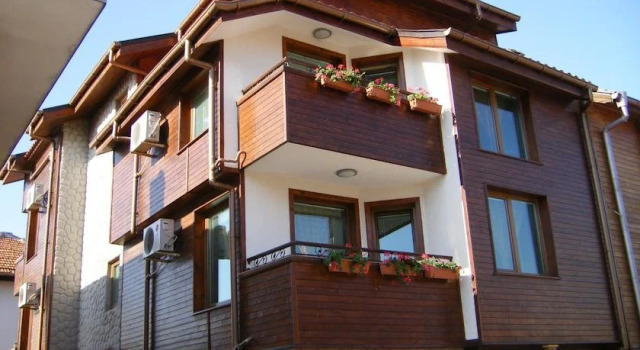 Dari Guest Rooms Стаи за гости Дари, Забронировать Гостевой дом Несебр 