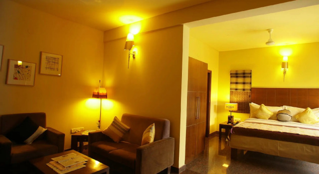 Полулюкс juSTa Indiranagar, Bangalore