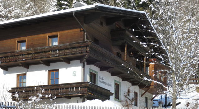 Privatzimmer Kammerlander, Book Hotel Neukirchen am Grossvenediger Wildkogel Arena