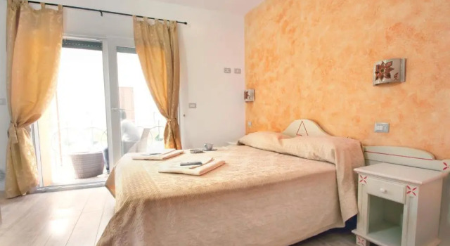Двухместный номер Standard с балконом и с видом на море Domo La Vela - Affittacamere - Living SantAntioco